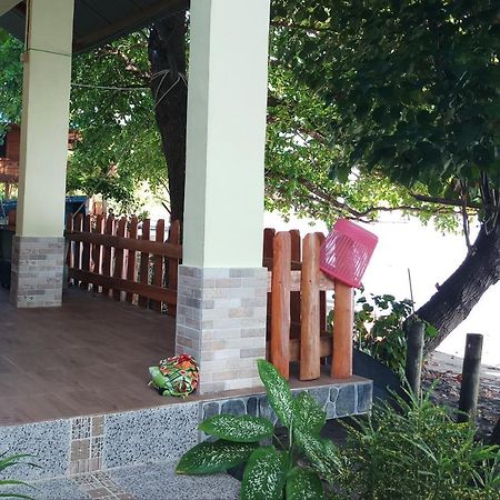 Lena House Flores Hitokalak المظهر الخارجي الصورة