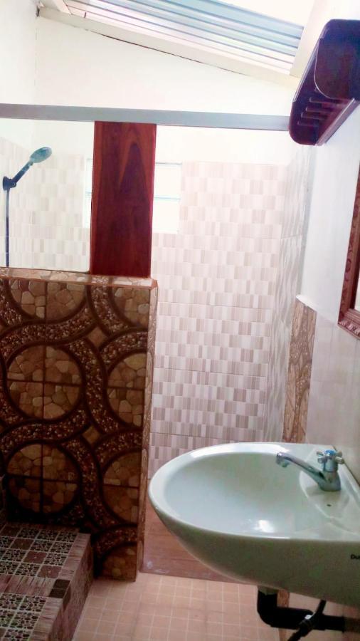 Lena House Flores Hitokalak المظهر الخارجي الصورة